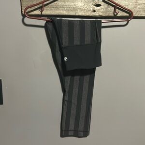 Y2K Lululemon capris